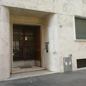 Apartament Al171 Tourist Close Metro B1 - Sant'agnese Annibaliano, Rzym